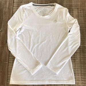 Adidas t-shirt